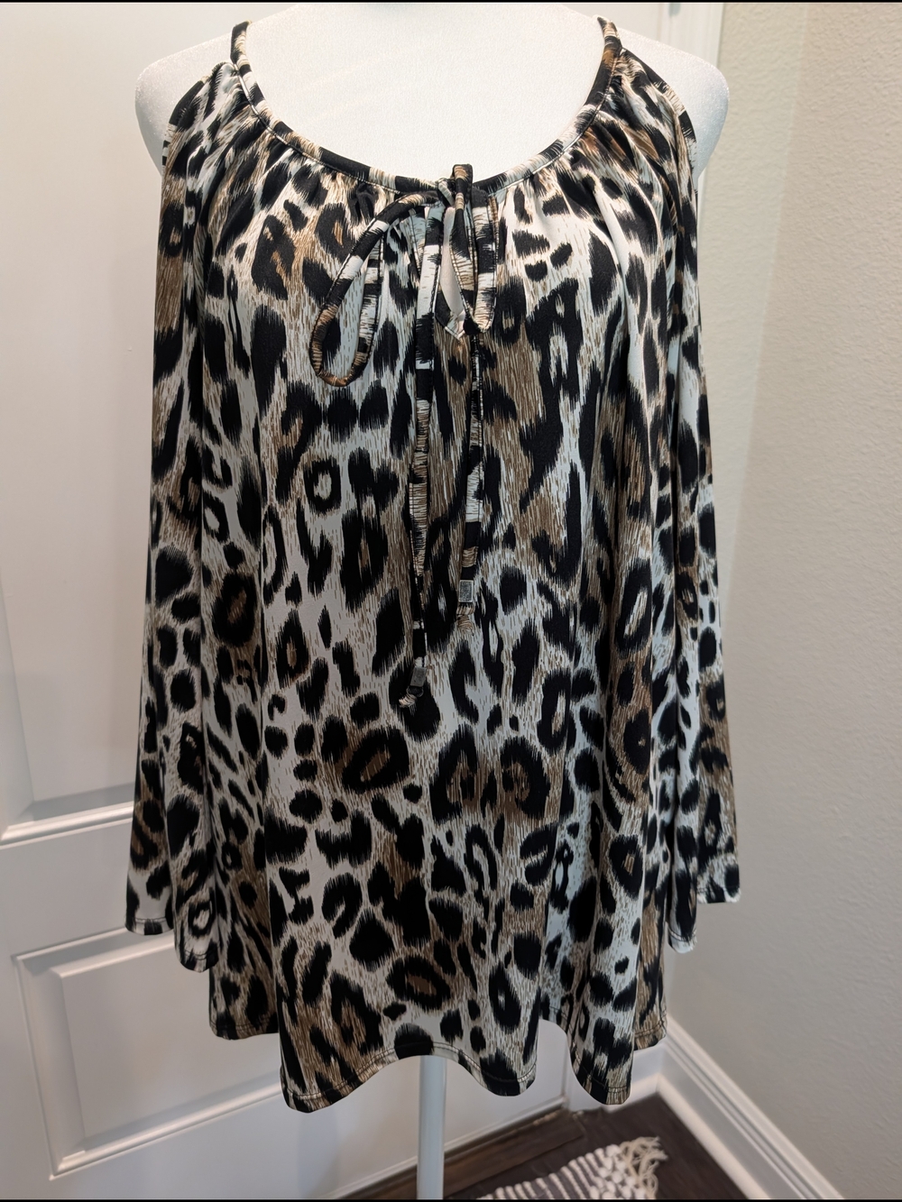 Leopard Print Sleeveless Tie-Neck Blouse - Black & Brown